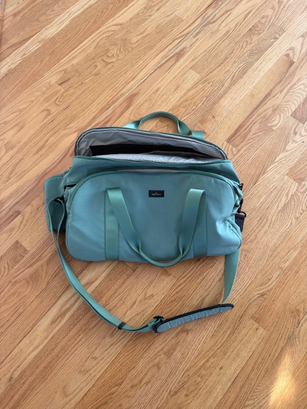 Arlo Skye The Weekender bag mint green